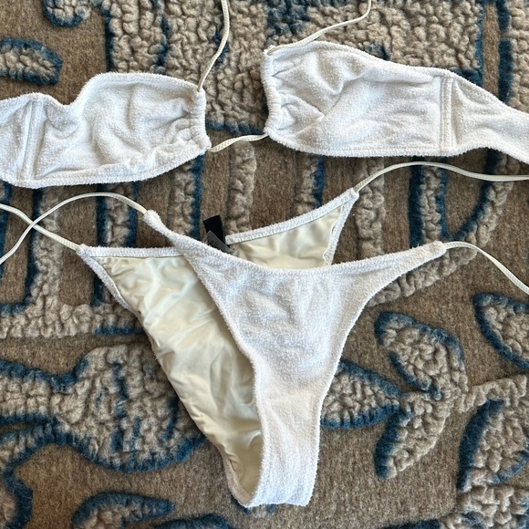 TRIANGL ASTER white toweling, M top and M bottom - Picture 5 of 12
